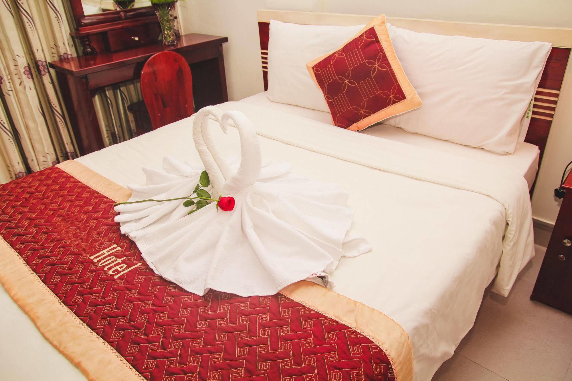 Vivyanne Hotel Da Nang Exterior photo